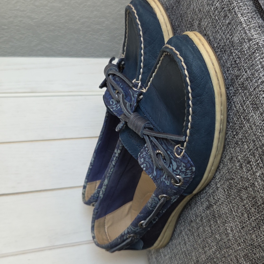 Sperry Topsiders